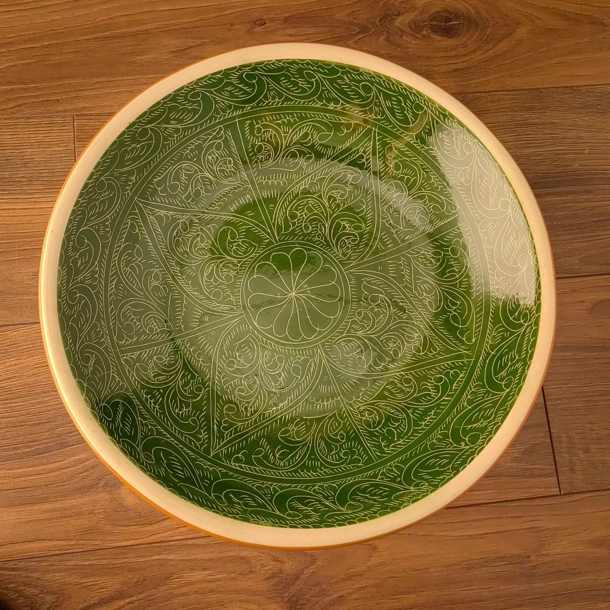 Uzbek Plate (Lyagan) “Green Pencil” 34 Cm