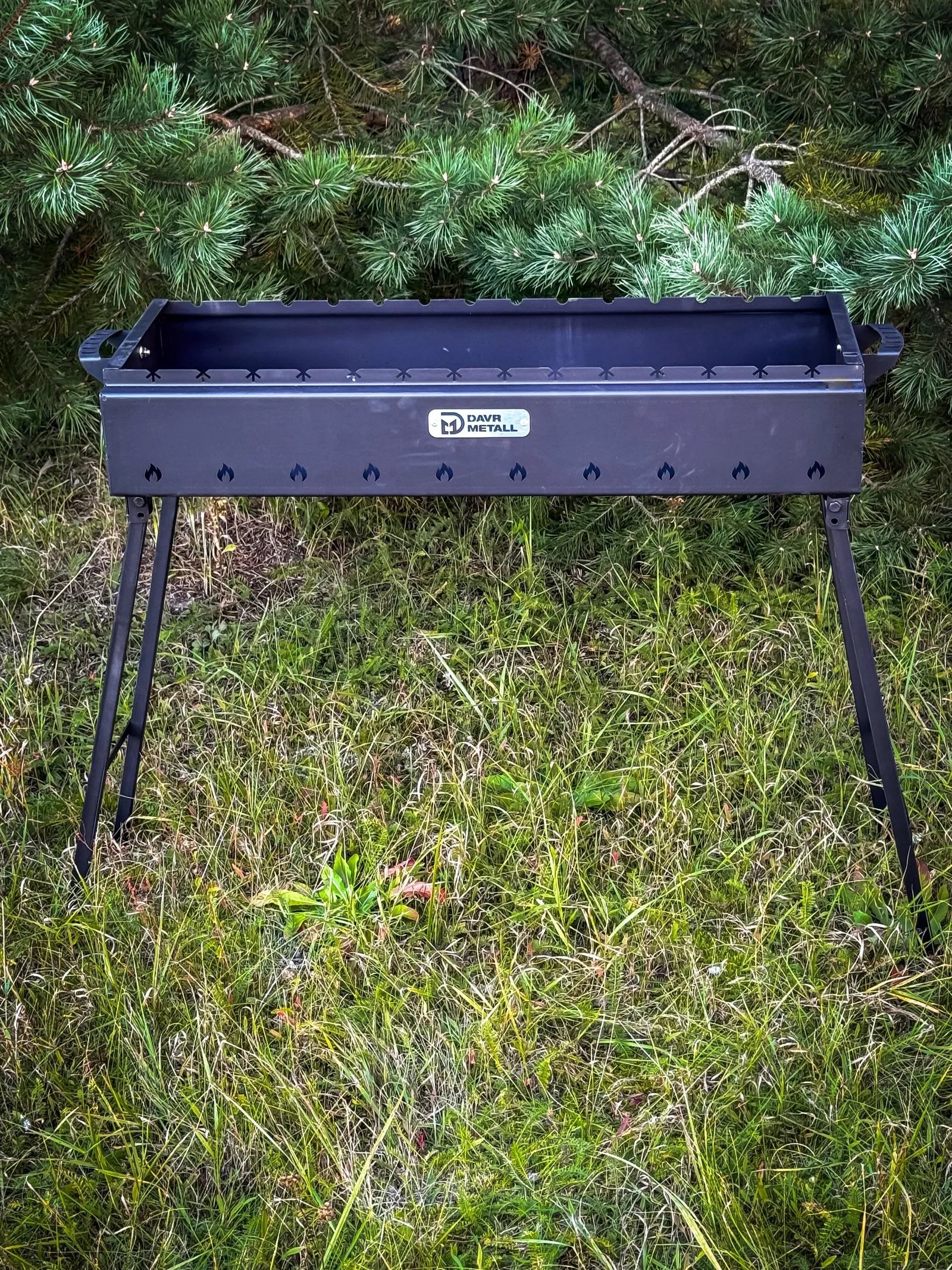 Мангал со складными ножками 33x90 см