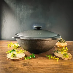 Description Uzbek cast-iron kazan 4.5L flat bottom lid