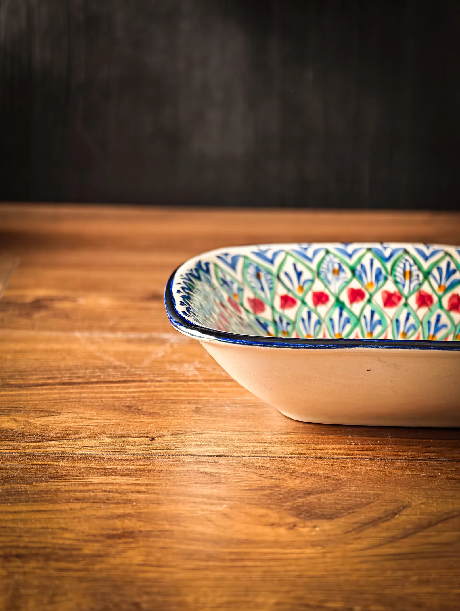 Uzbek bowl with traditional hand-painted ceramic patterns