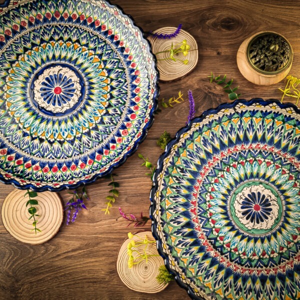 Usbeki praetaldrik Ljagan sakilise servaga Mehrob 38 cm