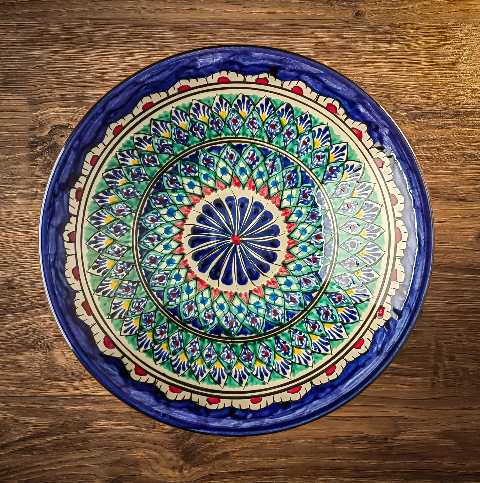 Usbeki kauss 28 cm